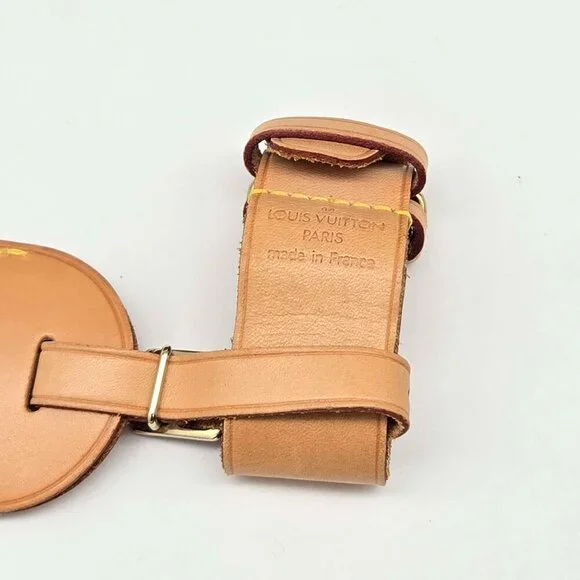 Louis Vuitton Travel & Decoration Bag Tag 11-1-022025 - Picture 5 of 5